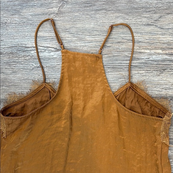 Nine West Burnt Gold Lace Silk Camisole ideal for layering Women's Size XS - Picture 10 of 10